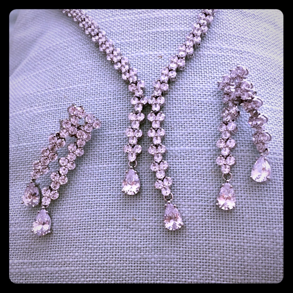 Faux wedding necklace and earrings